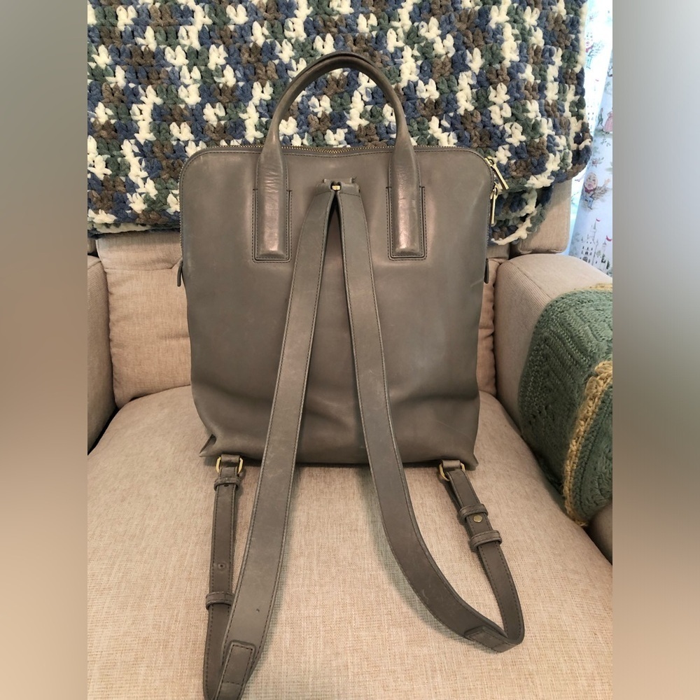 Sarah White SW0914 Backpack - Dove Grey - Picture 6 of 15